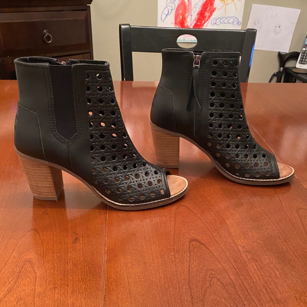 Toms Black Leather Peep-Toe Booties